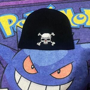 Nice embroidered Black and white y2k skull and bones skater style beani